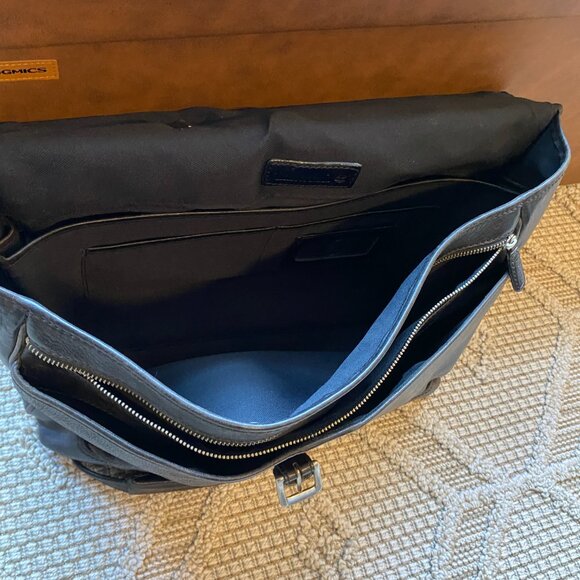 Vintage Timberland Heavy Duty Black Leather Briefcase Messenger Bag - Picture 7 of 13